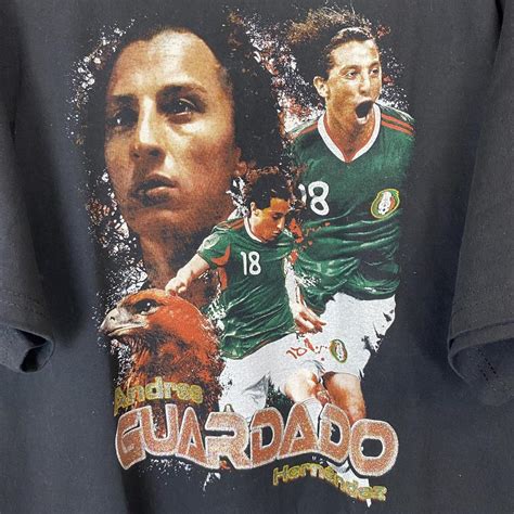 VINTAGE ANDRES GUARDADO MEXICO FUTBOL T-SHIRT... - Depop