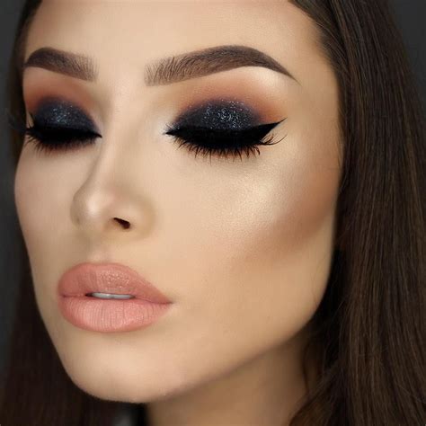 Jessica Rose Silicz On Instagram “black Glittery Smokey Eyes Eyes