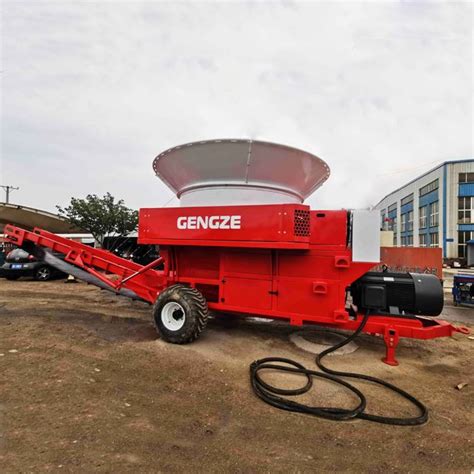 China Customized Cattle Feed Hay Bales Hammer Mill Grinder