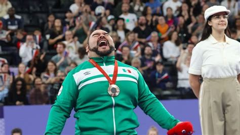 Jos De Jes S Castillo Se Lleva Bronce En Levantamiento De Pesas