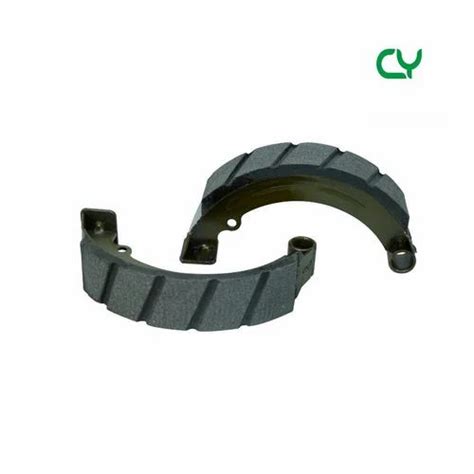 E Rickshaw Cy Mm Brake Shoe Rear At Rs Set In New Delhi Id