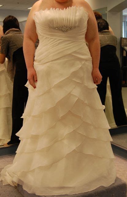 Plus Size Full Figured Brides Lets See Your Pictures Weddingbee