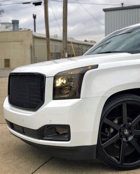 White Yukon Denali Black Accents Pandapandapandapanda Pic 3 Yukon