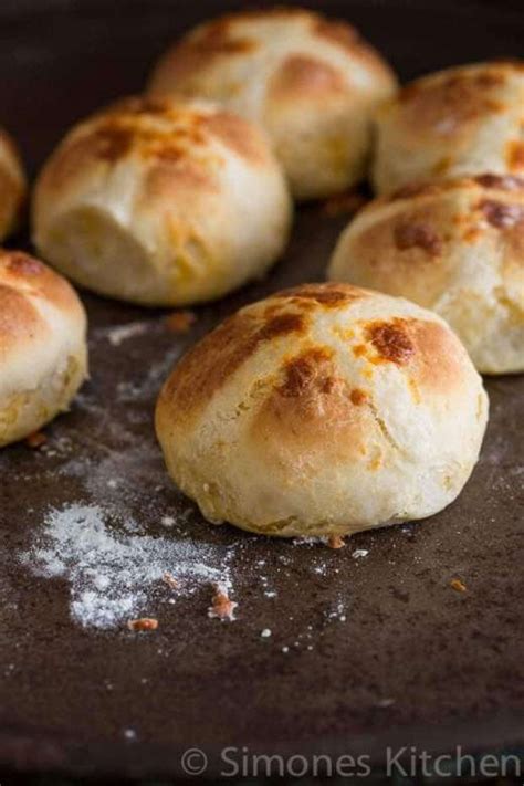 Hot Cross Buns With Cheese Simone S Kitchen