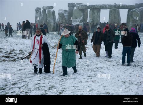 Druids ceremony hi-res stock photography and images - Alamy