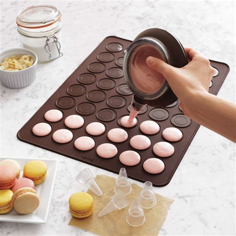 Lékué Macaron Kit Sur La Table Baking utensils Baking supplies