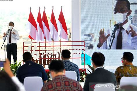 Bahlil Paling Lambat Mei 2022 RI Sudah Produksi Mobil Listrik Pertama