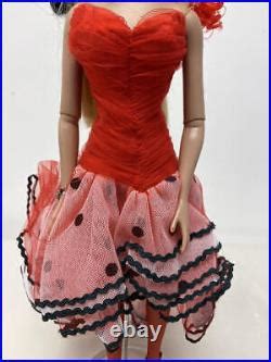 Tonner Blonde Tyler Wentworth In Alice In Wonderland Queens Tango Outfit