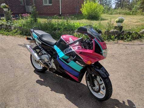 Honda CBR 600 F pc25 600 cm³ 1991 Joroinen Moottoripyörä Nettimoto