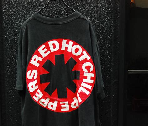 Qlozet News Red Hot Chili Peppers Blood Sugar Sex Magik T Shirt