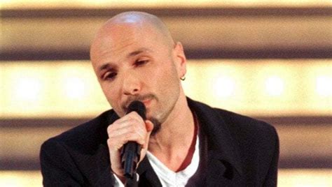 Alex Baroni 20 Anni Fa La Morte Le Canzoni L Incidente Il Ricordo