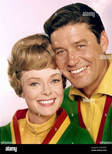 June Lockhart, Guy Williams, "Lost In Space" CBS circa 1965 / File ...