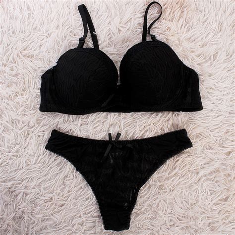 Conjunto De Lingerie Rendado Em Alto Relevo Bojo Compre Agora