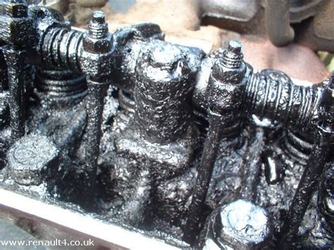 How To Flush Oil Sludge From Engine