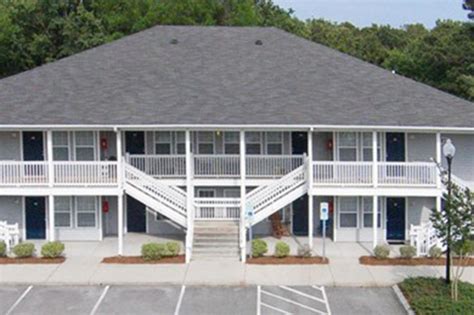 Hampstead Place - Apartments in Hampstead, NC | Apartments.com