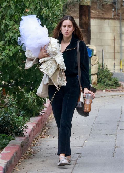 Scout Willis - Out in Los Angeles 10/28/2022 • CelebMafia