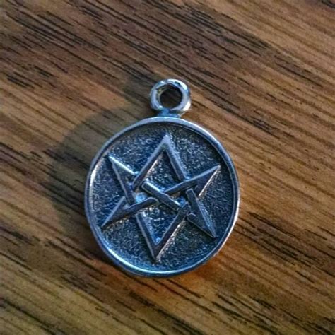 Aleister Crowley UNICURSAL HEXAGRAM PENDANT Thelema Magick Occult LEAD