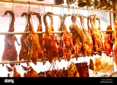 Flushing, Queens, NY. Chinatown, Roast Peking duck Stock Photo - Alamy