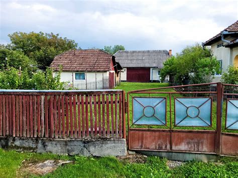 Casa Satulung Teren 2700mp Intravilan 15KM De Baia Mare Satulung