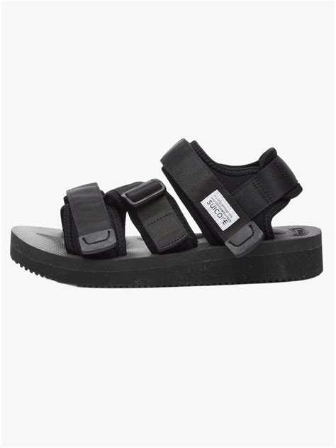 20 Best Sandals For Men 2023 Clogs Slides And More Gq