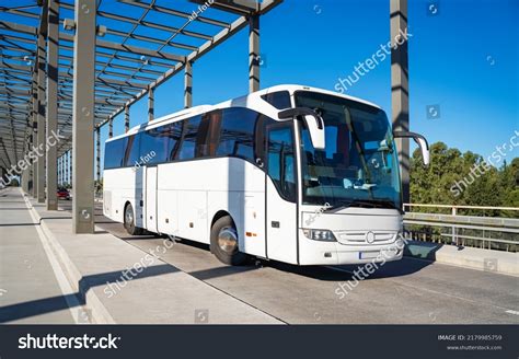 39,888 Office Bus Images, Stock Photos & Vectors | Shutterstock