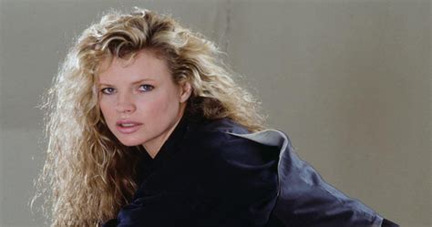 Kim Basinger 69 ans méconnaissable le nouveau visage de lactrice