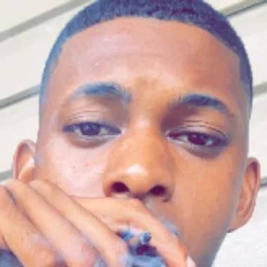 She Taking That Big Crip Dicc American Mature Mature Porn XHamster