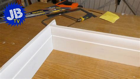 How To Cut And Scribe An Internal Corner On Skirting Boards Youtube