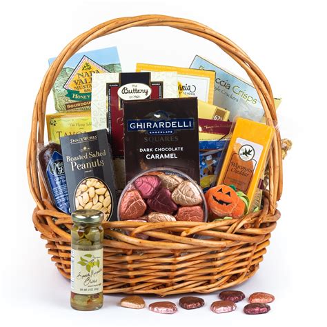 Autumn Harvest Gift Basket- Thanksgiving Basket By San Francisco Gift ...