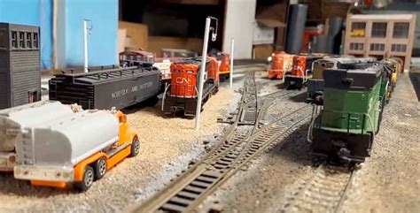 HO scale diesel locomotives - Model railroad layouts plansModel ...