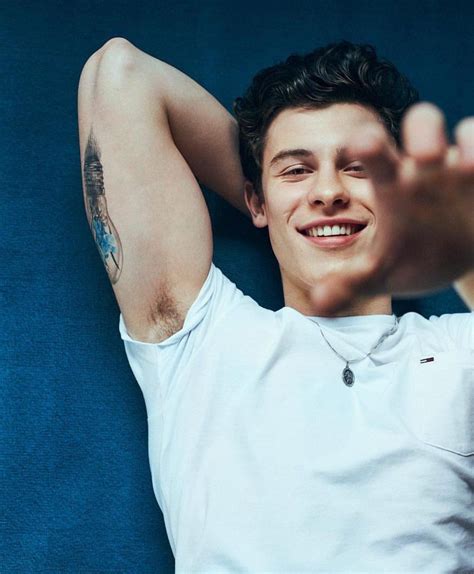 Shawn Mendes Shawn Mendes Wallpaper Cantores Shanw Mendes