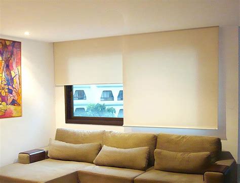 Cortina Rolo Blackout Pinpoint Medida 180 X 180 Classe A Persianas