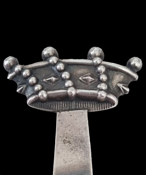 Proantic MARQUE PAGE EN ARGENT MASSIF COURONNE DE BARON HERALDIQUE