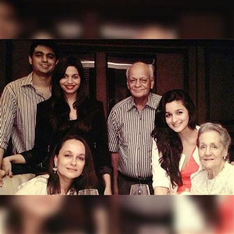 Alia Bhatt has always been a family girl, these adorable pictures prove ...