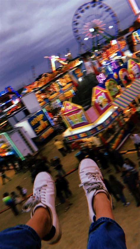 Indie Aesthetic 🦋💜🔫💫 | Indie aesthetic, Hull fair, Hollywood icons