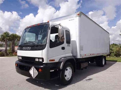 Isuzu Ftr 26ft Box Truck 2005 Van Box Trucks