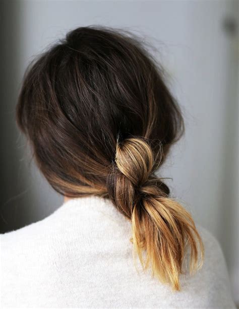 Le Fashion Hair Inspiration The Low Knotted Ponytail