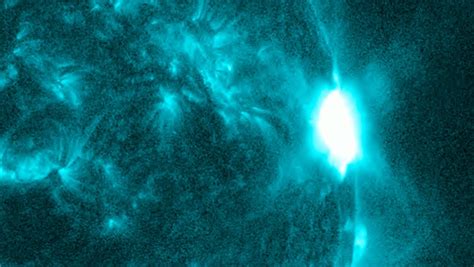 Time Lapse Of Sun Erupting With Long Duration X Class Solar Flare