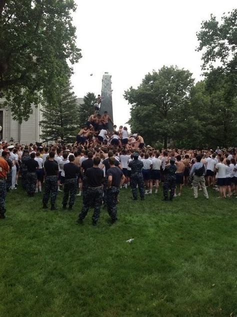 The USNA plebes climbing the Herndon Monument 5/22/12 : r/pics