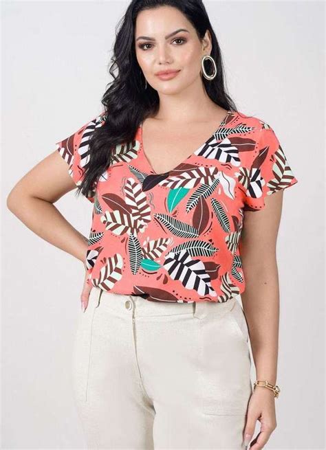 Blusa Estampada Almaria Plus Size New Umbi Vazado Ideias Fashion Topos Florais Blusinha