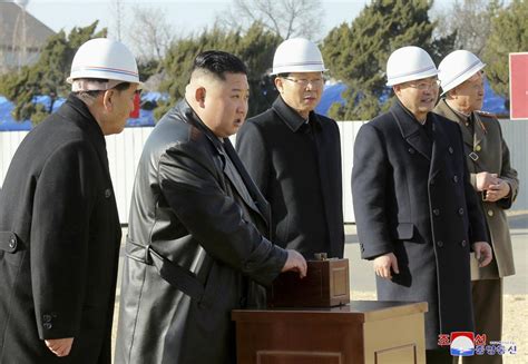 金正恩氏の動静激減 ロ大使、健康不安否定 読んで見フォト 産経フォト