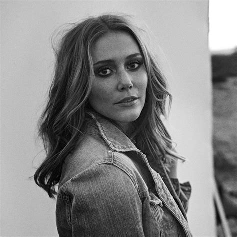 Hot And Sexy Julianna Guill Photos 12thBlog