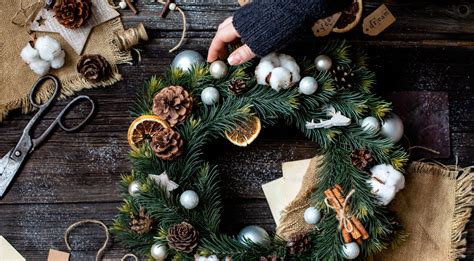 Holiday Wreath Making Workshops Innsbrook