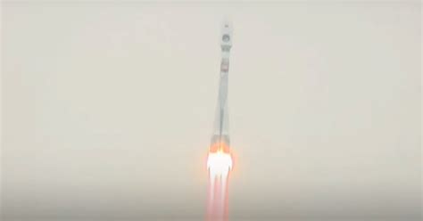 Станцию «Луна-25» успешно запустили с космодрома Восточный. Посадка ...