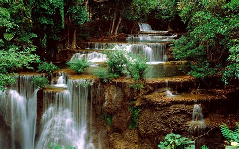 Serene Waterfall A Stunning HD Wallpaper Of Nature S Beauty