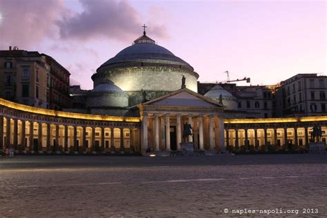 Piazza Del Plebiscito