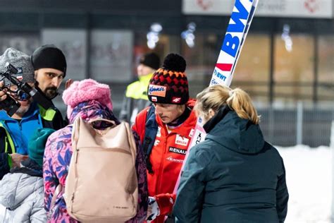 Dawid Kubacki zadowolony ze skoków w Zakopanem i z opieki nad córką