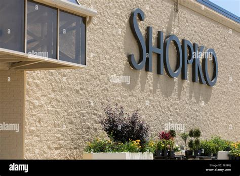 Shopko Hi Res Stock Photography And Images Alamy