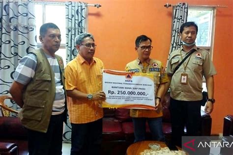 BNPB Salurkan Bantuan Banjir Rp250 Juta Ke Gorontalo Utara ANTARA News