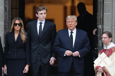 Trump Familie Nimmt Abschied Von Melanias Mutter